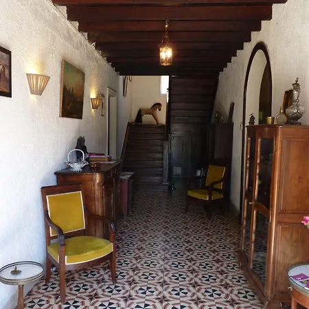La Maison D'amazone Bed & Breakfast
