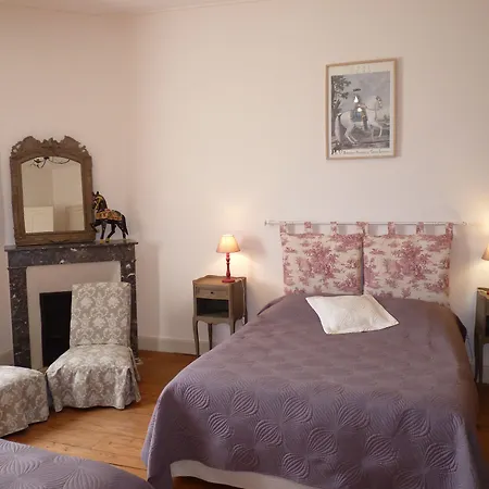 Bed & Breakfast La Maison D´amazone Mont-Disse